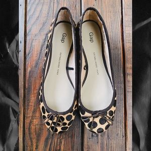 Gap leopard print faux calf hair ballet flats